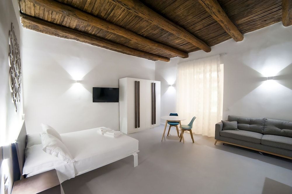 Dada Suite