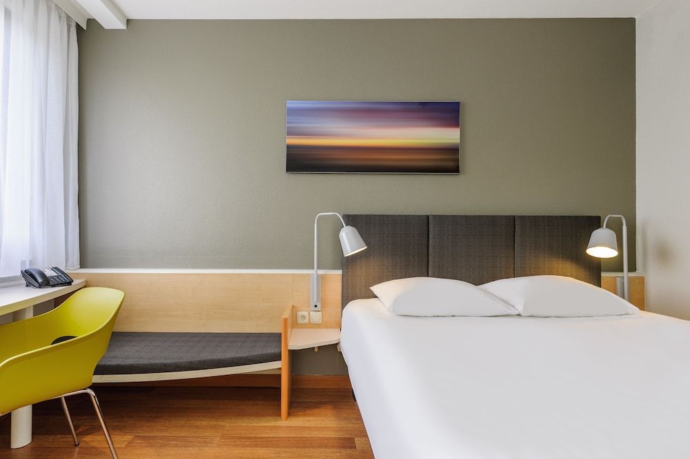 undefined ibis Frankfurt Messe West 8