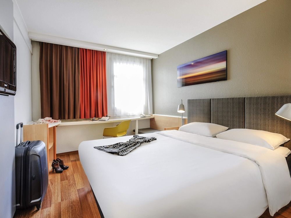 undefined ibis Frankfurt Messe West