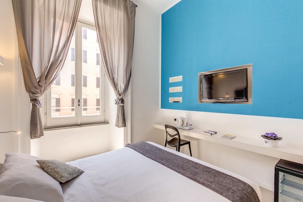 Ecce Roma Suites Double Room 19