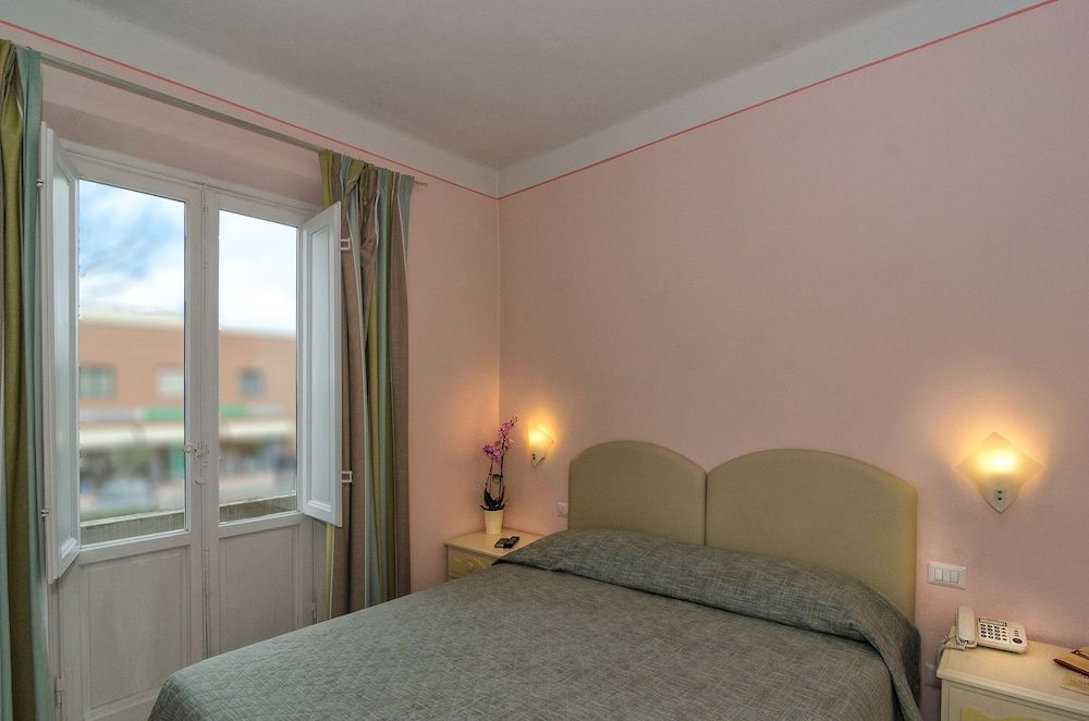 B&B Alma Triple Room 6