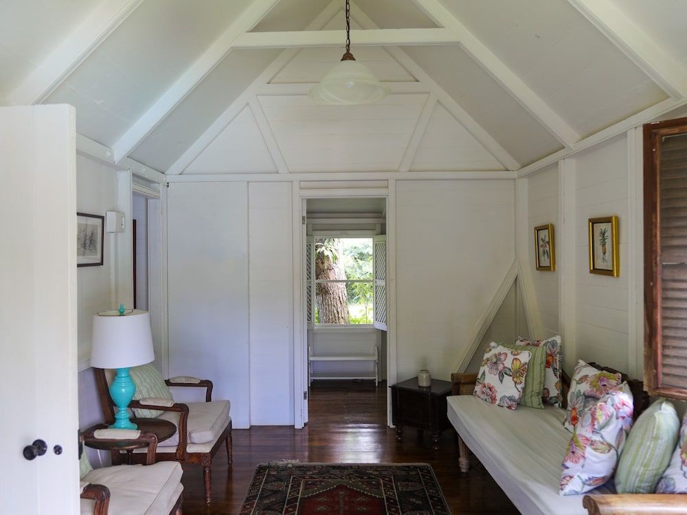 Hermitage Nevis Deluxe Room, Balcony 7