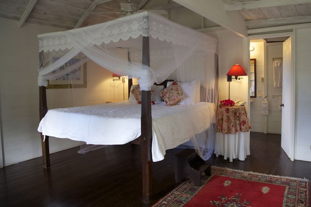 Hermitage Nevis Gingerbread Cottage