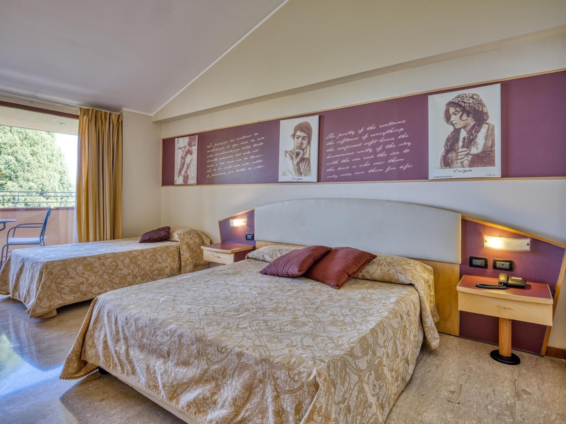 Triple Room Palazzo Santa Caterina with Terrace Sea Side