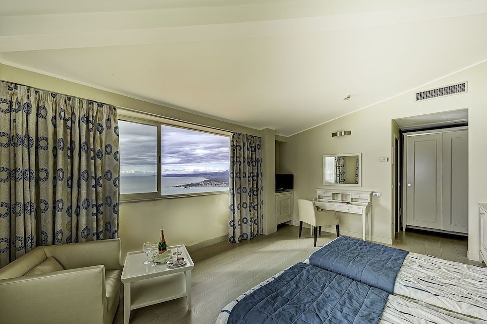 Double Room, Sea View