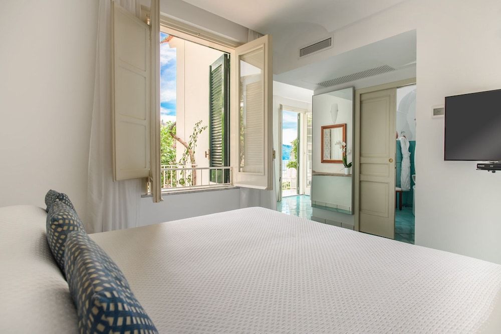 Santa Caterina Room, Partial Sea View 2