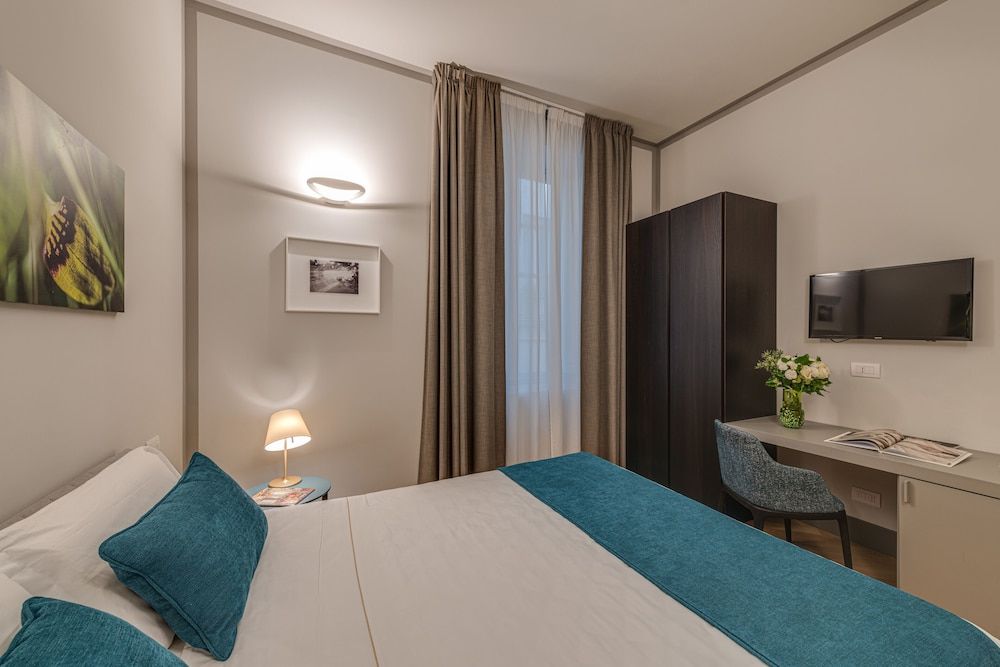 Palazzo Dipinto Classic Double Room 2