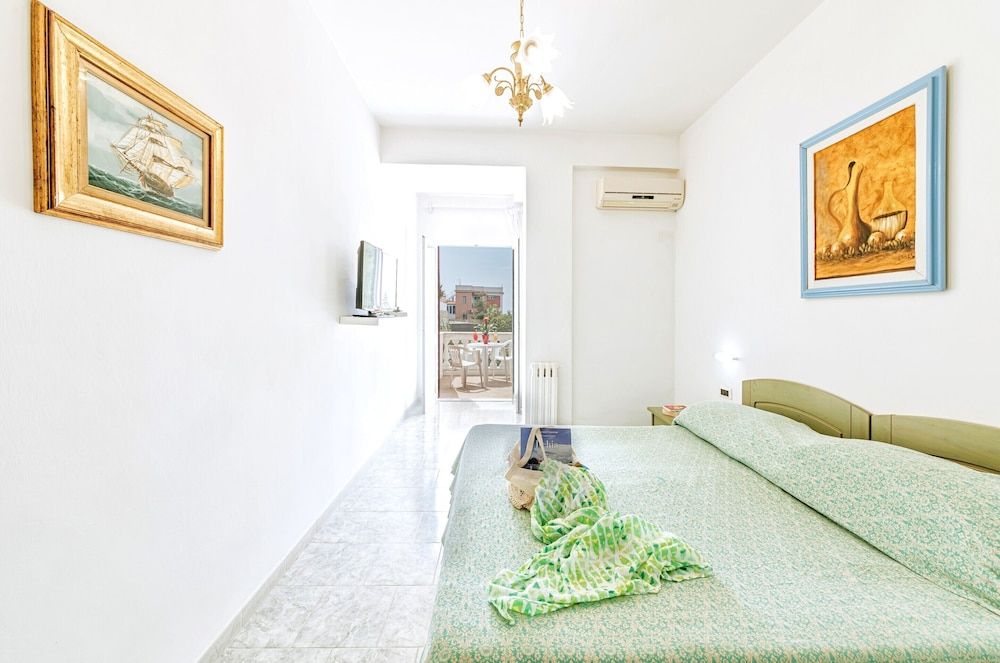 Double or Twin Room, Sea View