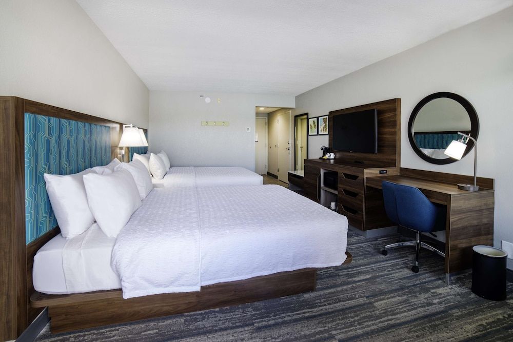 Room, 2 Queen Beds, Non Smoking, Balcony
