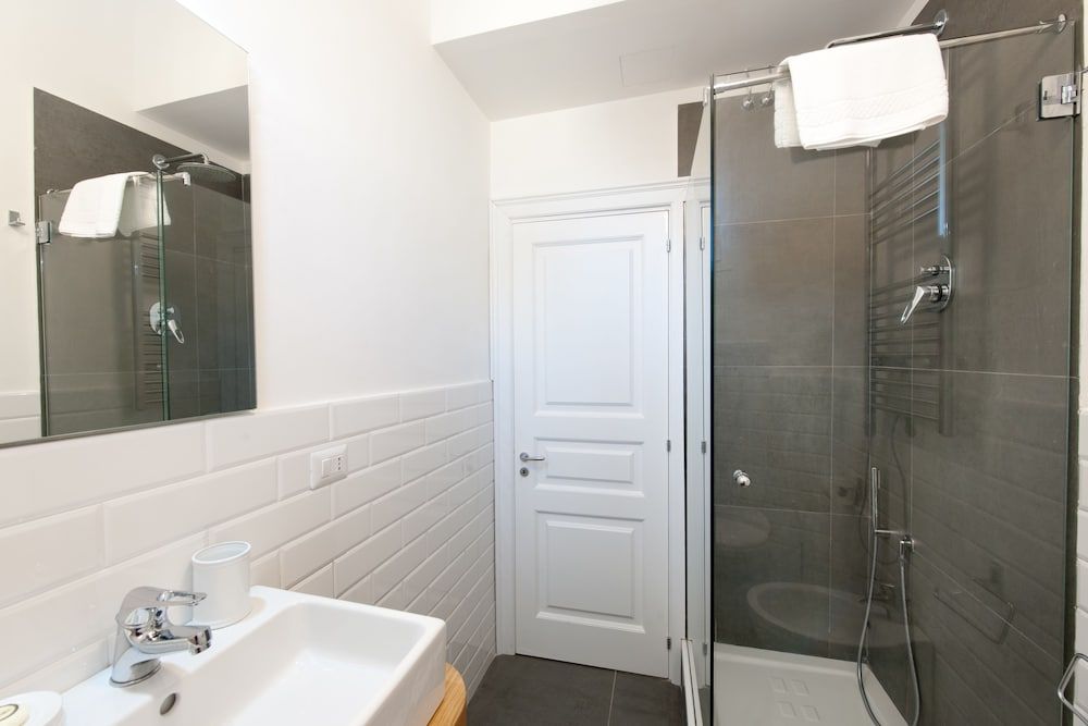 Santa Chiara Boutique Hotel Deluxe Room 4