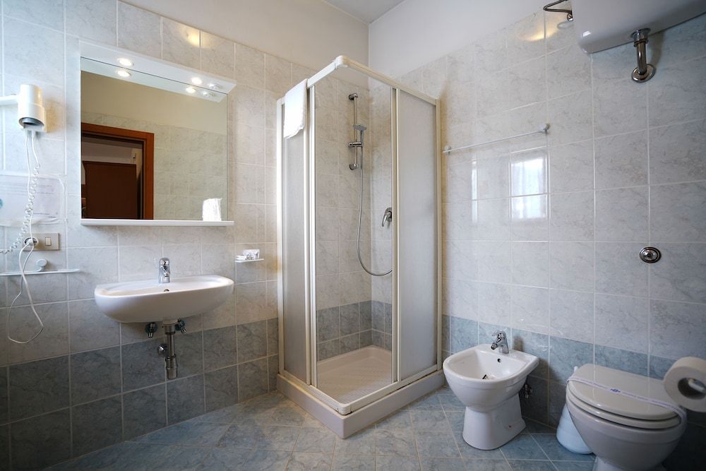 GH Hotel Piaz Single Room 3