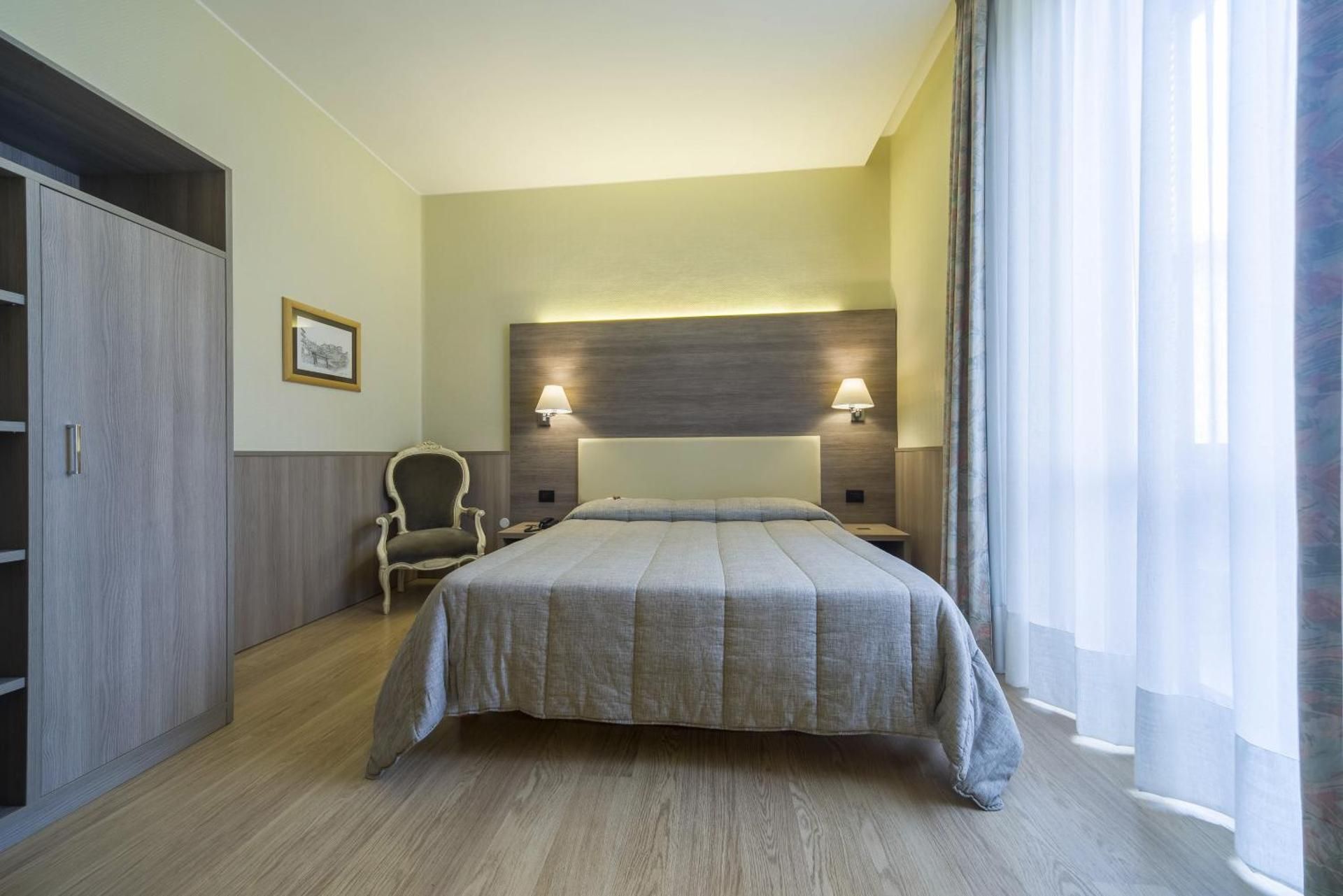 Superior Single Room