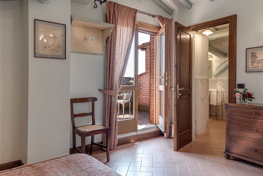 Locanda Poggioleone Deluxe Double Room 12