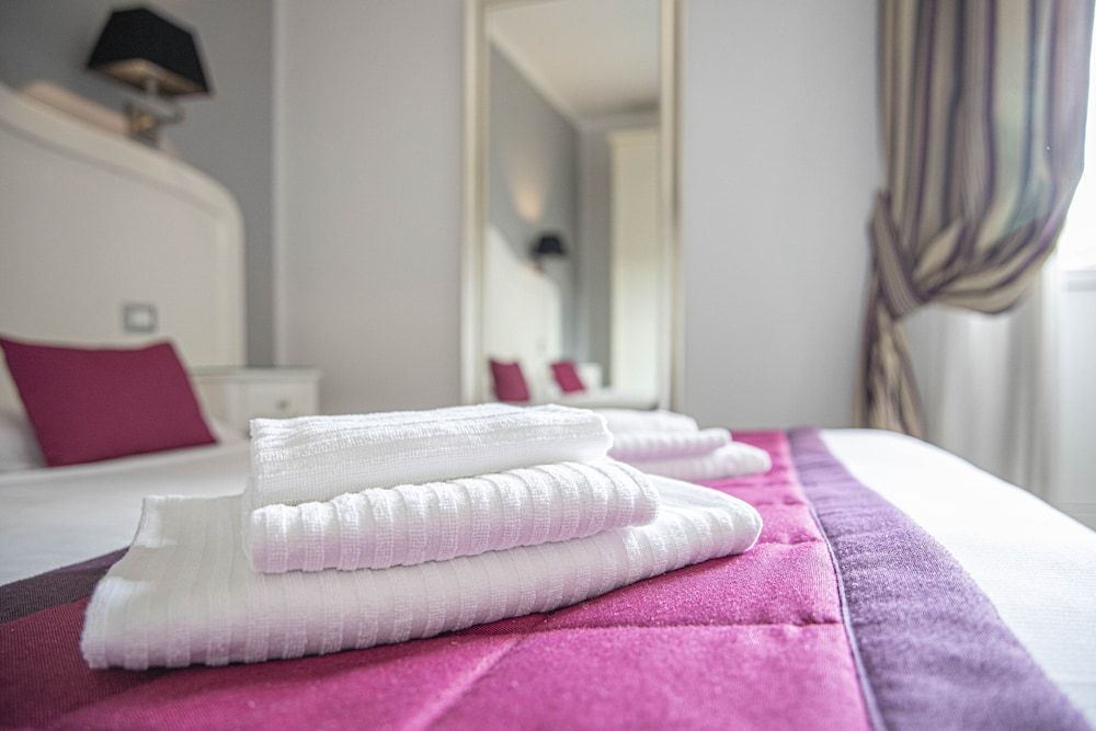 Domus Castrense Standard Double or Twin Room 25