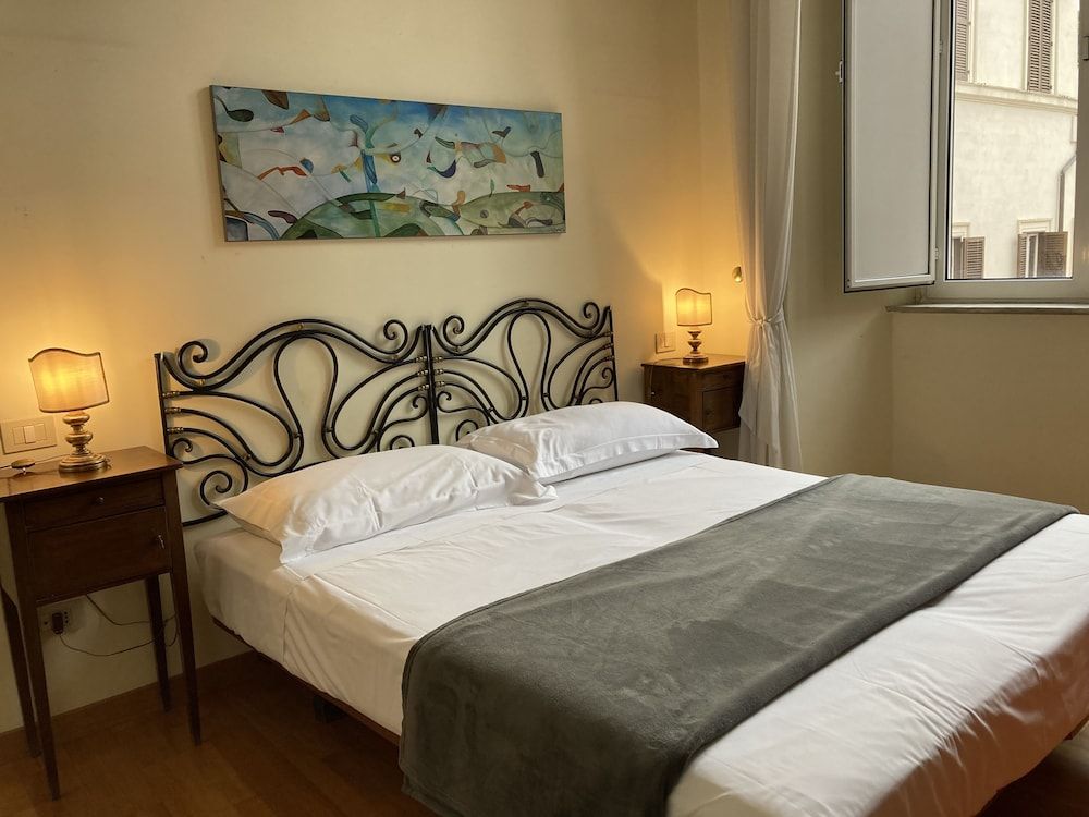 All'Obelisco Deluxe Double Room 5