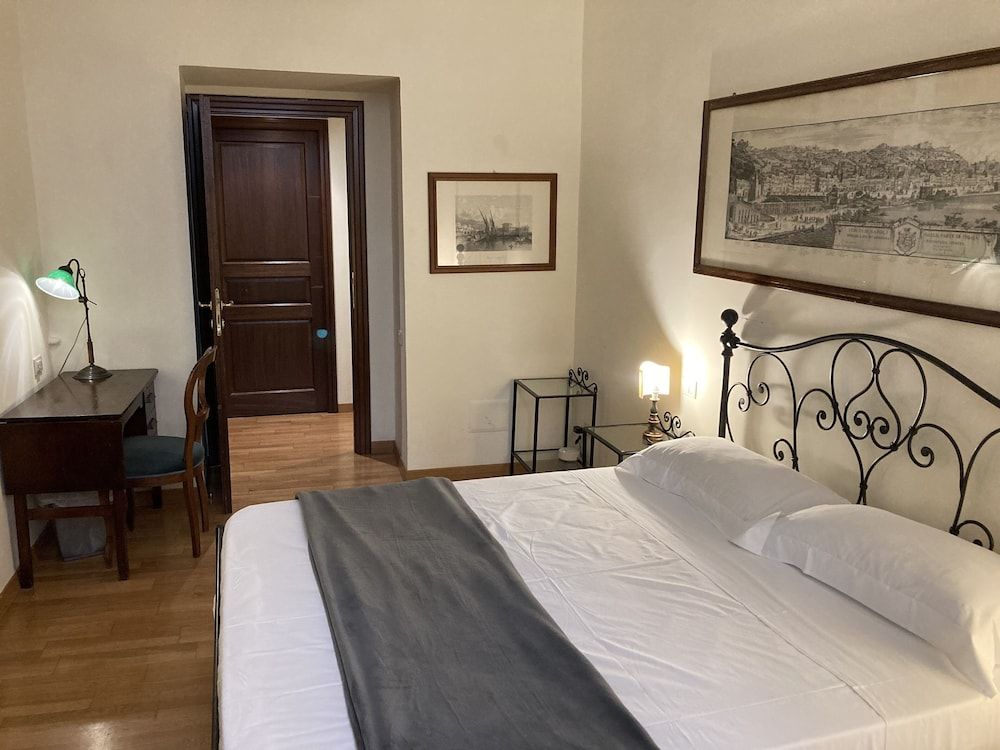 All'Obelisco Standard Double Room 5