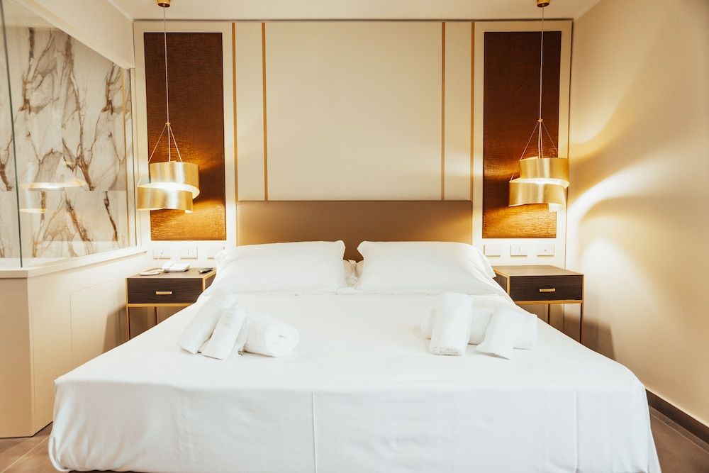 Hotel Palace Royal Room 2