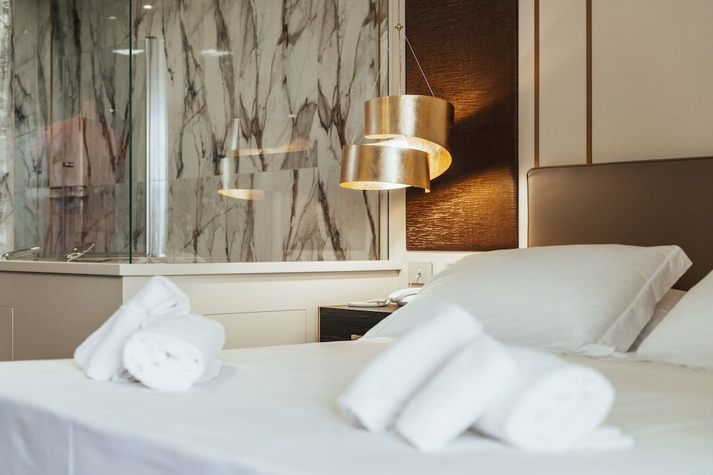 Hotel Palace Royal Room 3