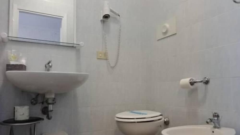 Hotel Marte Double Room, 2 Twin Beds 11