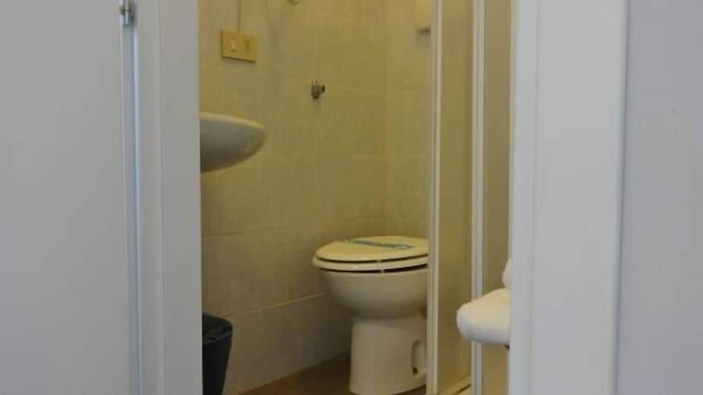 Hotel Marte Double Room, 2 Twin Beds 12