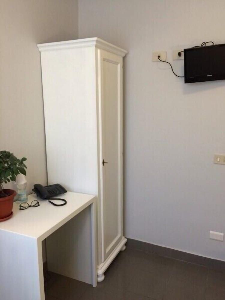 Hotel Marte Double Room, 2 Twin Beds 8