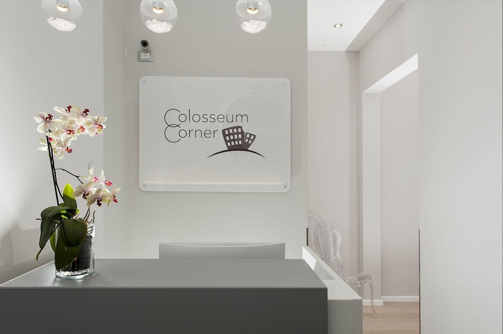 undefined Colosseum Corner 9