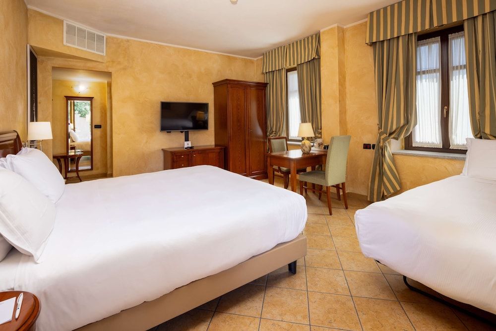 Standard Room, Multiple Beds