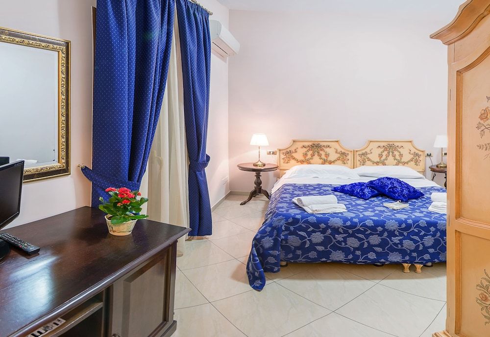 Garibaldi Relais Double Room, Balcony 5