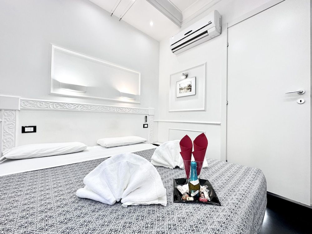 La Locanda di Piazza del Popolo Economy Double Room 7