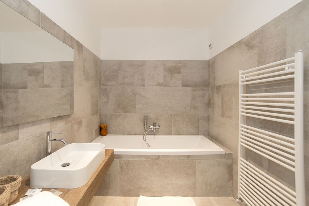 Masseria Fontana di Vite Deluxe Room 9