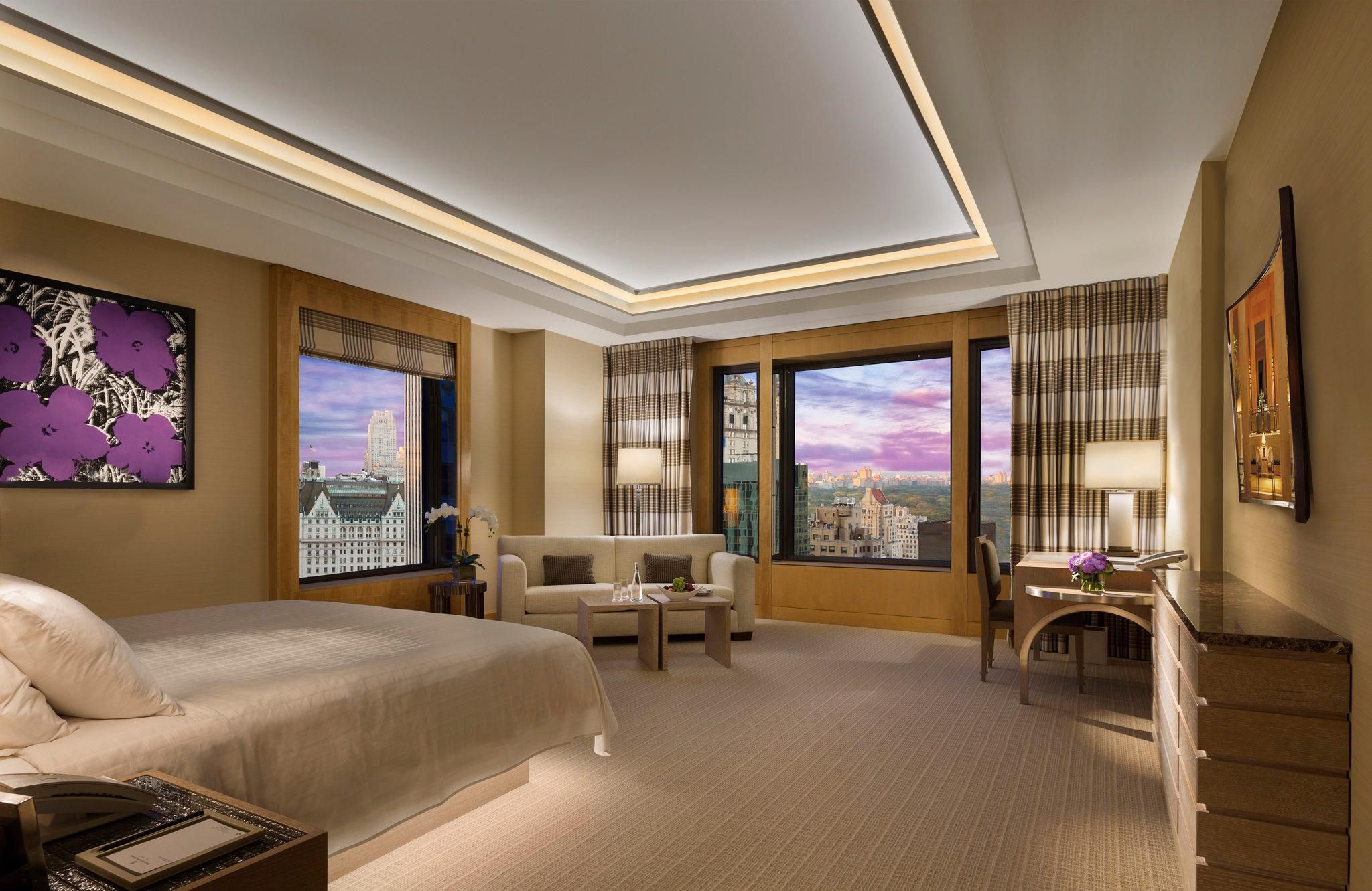 Manhattan Junior Suite King bed