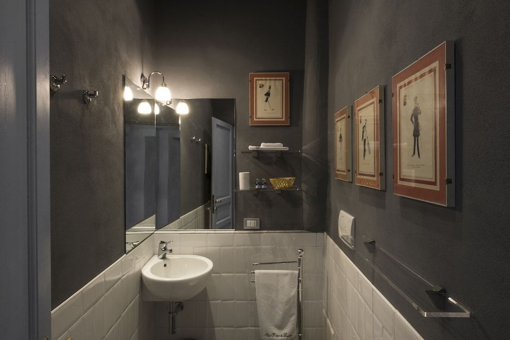 Al Porto di Lucca B&B Classic Suite