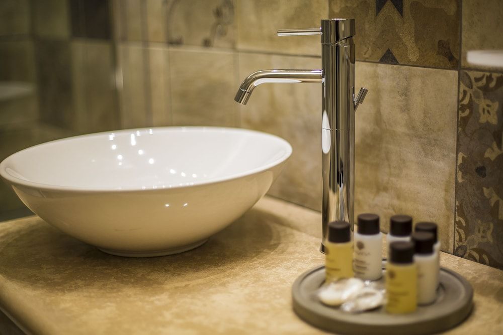 Trastevere Royal Suite Standard Double Room, City View 12