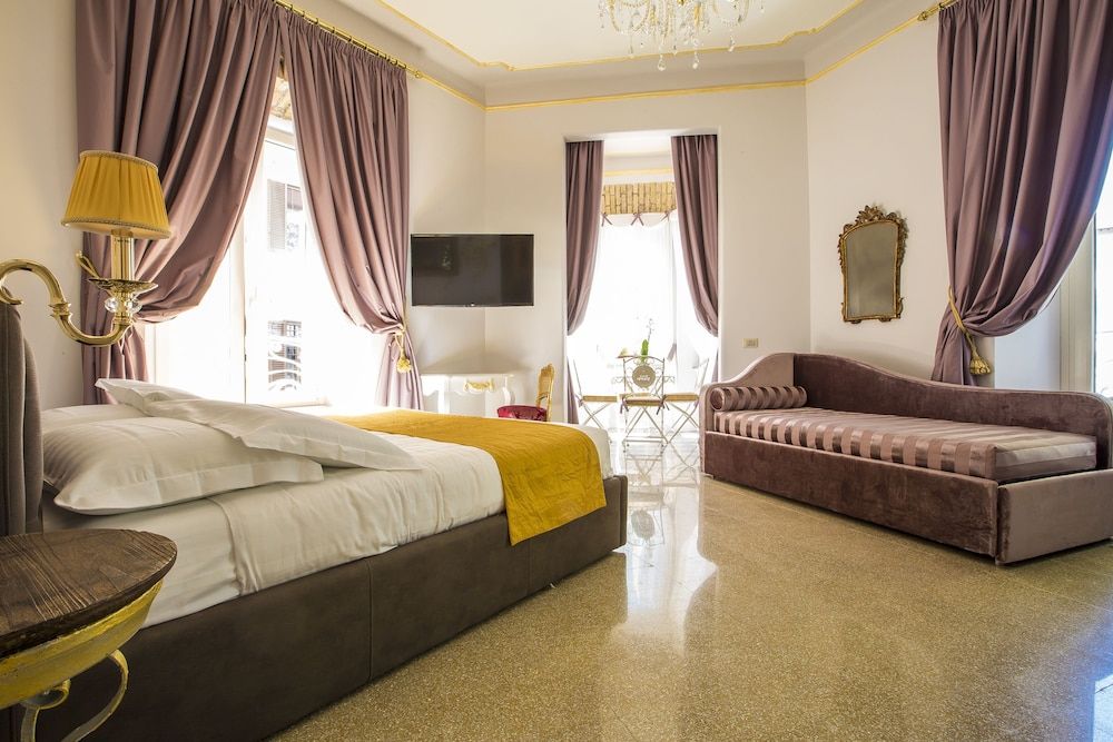 undefined Trastevere Royal Suite