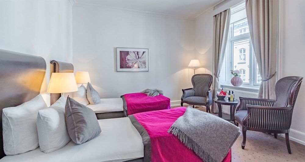 undefined Best Western Hotel Hebron 5