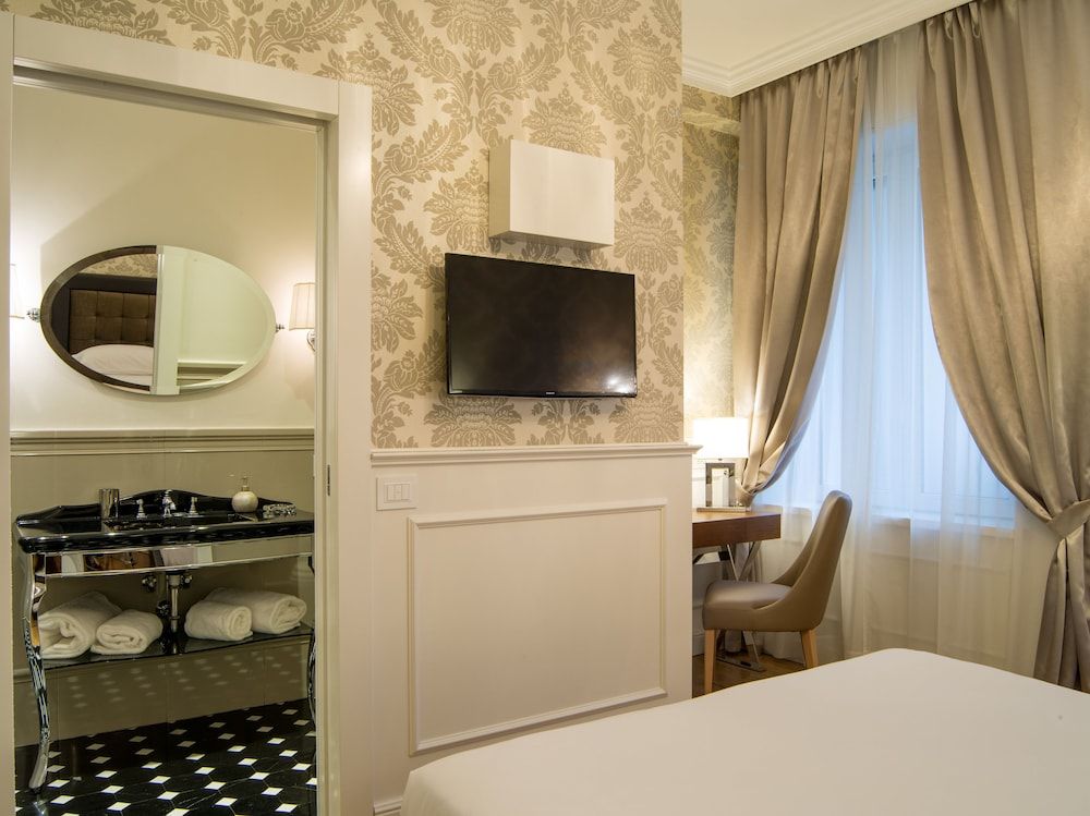 Luxury Duomo Rooms Comfort Double Room, 1 Double Bed 16