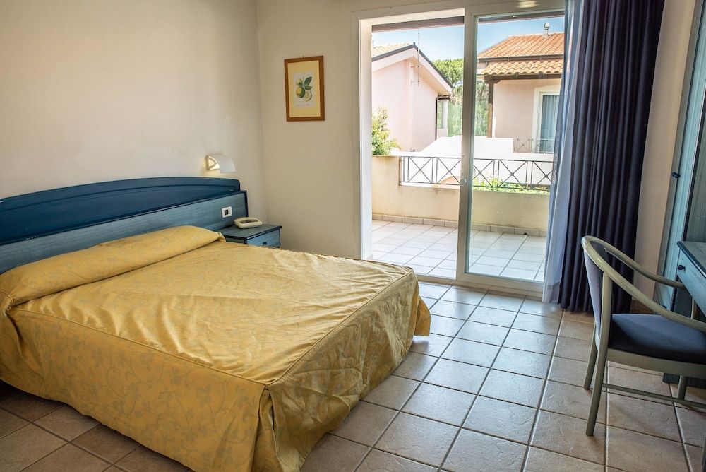 Standard Double or Twin Room