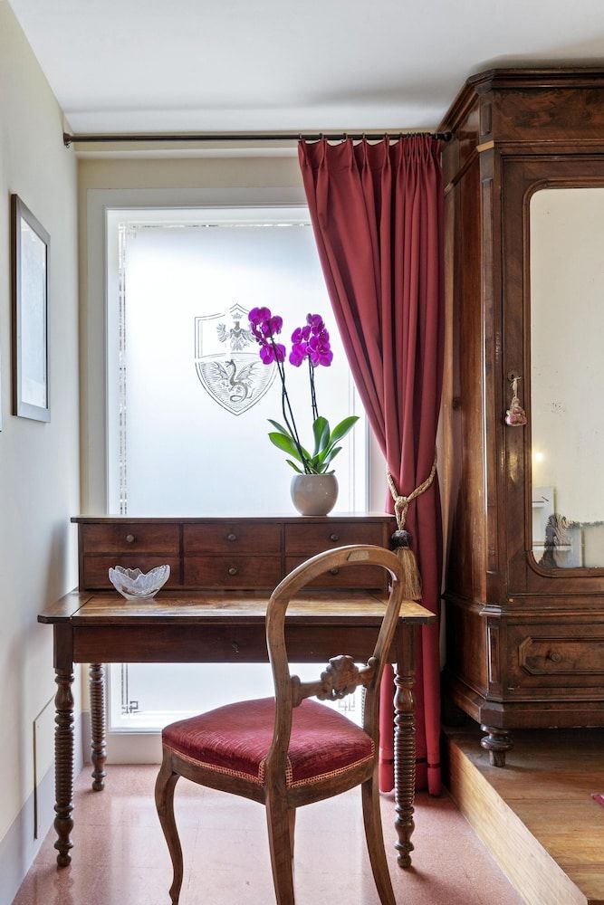 undefined Residenza d'Epoca Palazzo Borghesi 10