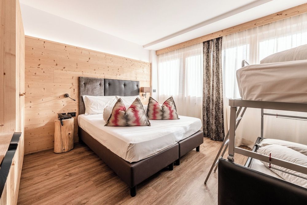 Family back side steel bunkbed