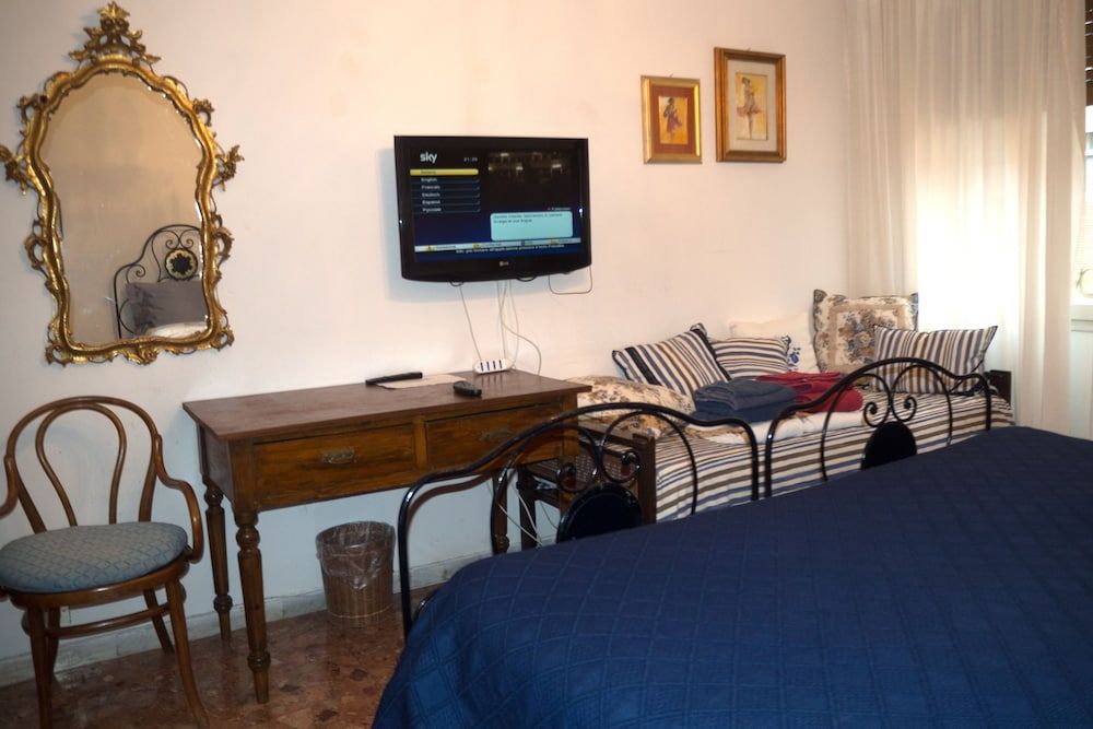 undefined ABC - Bologna in B&B 8