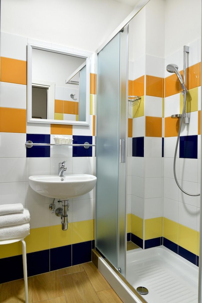 undefined Hotel Nuova Italia 10