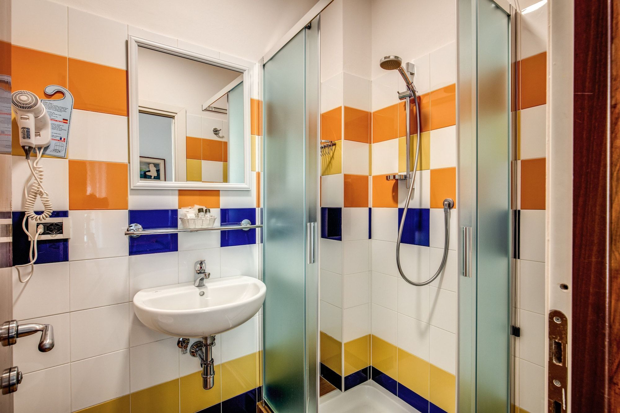 undefined Hotel Nuova Italia 4