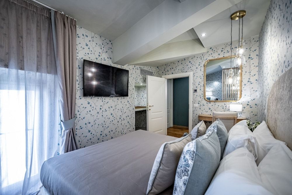 Hotel La Scaletta Al Ponte Vecchio Standard Double Room 11