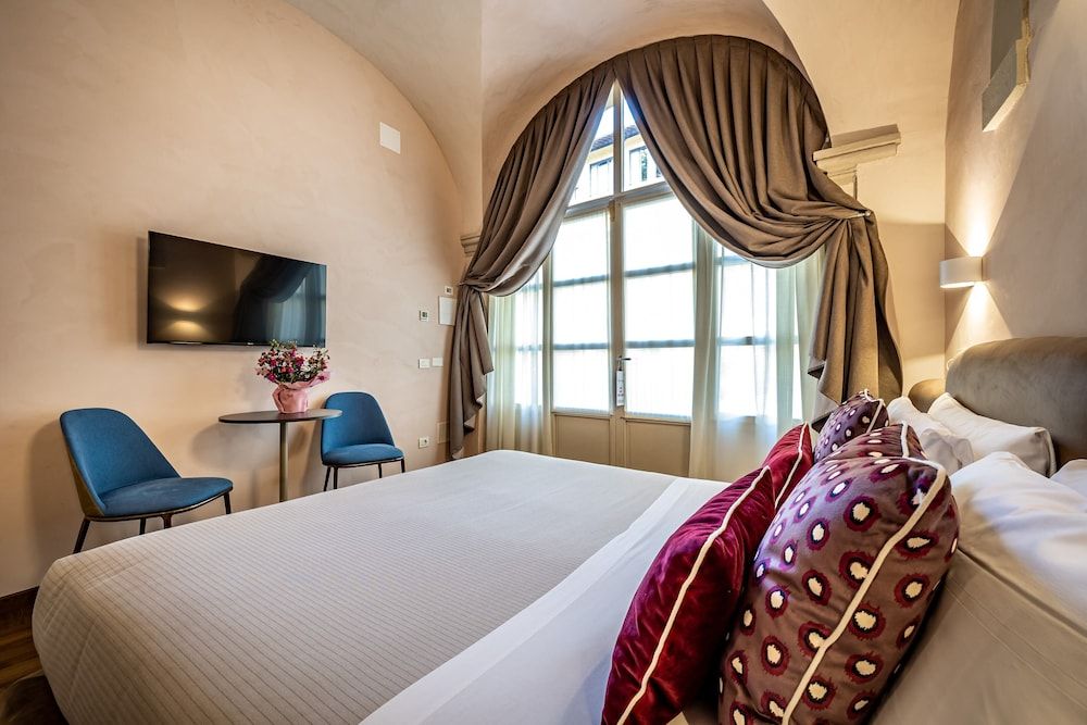 undefined Hotel La Scaletta Al Ponte Vecchio 10
