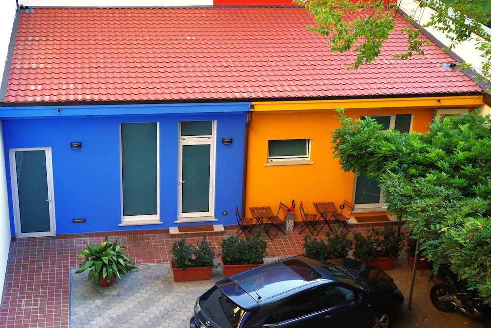 undefined Il Girasole 8