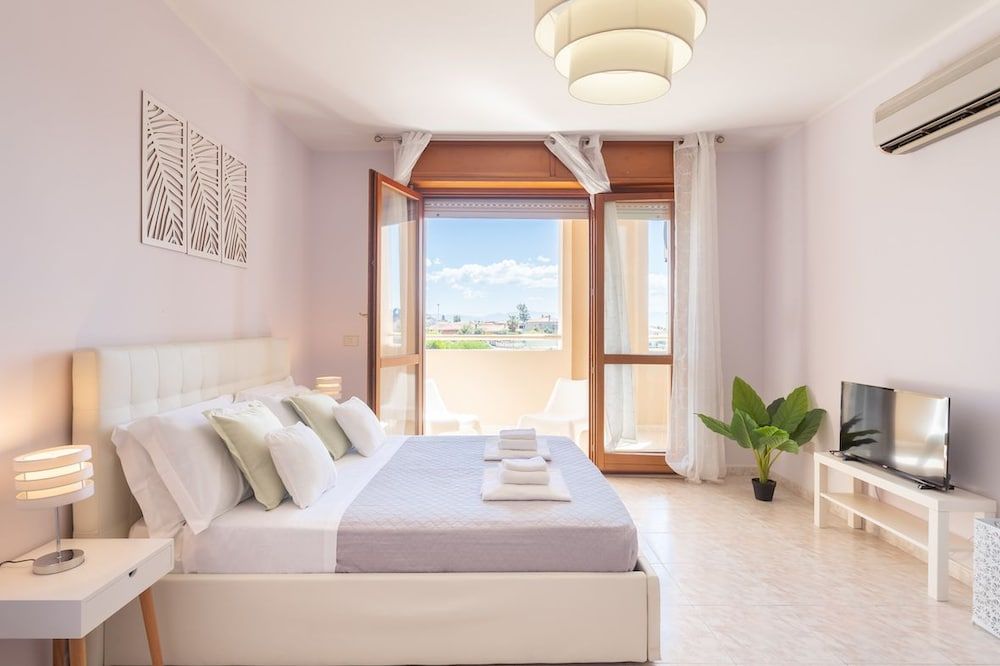 Triple Room, Multiple Beds, Refrigerator