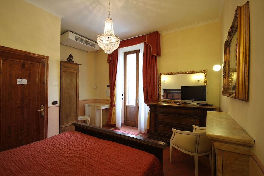 Villino il Magnifico Double or Twin Room 3