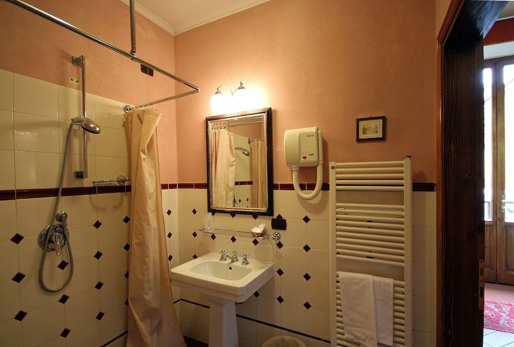 Villino il Magnifico Double or Twin Room 11