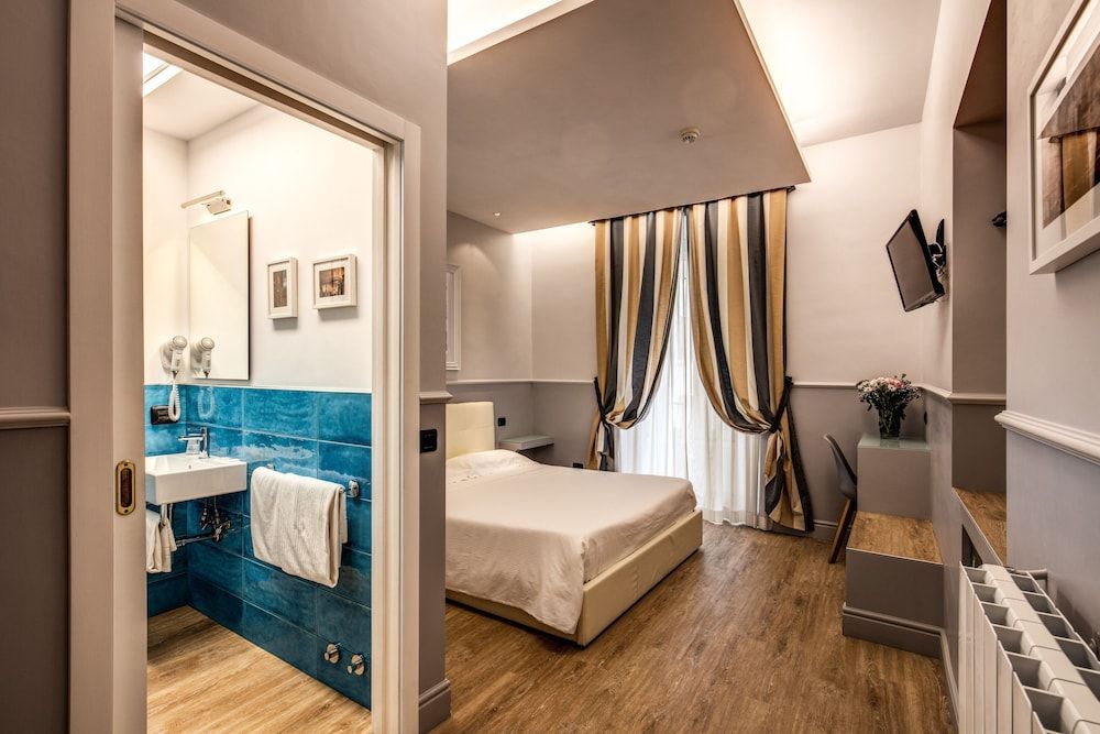 undefined Taormina 7