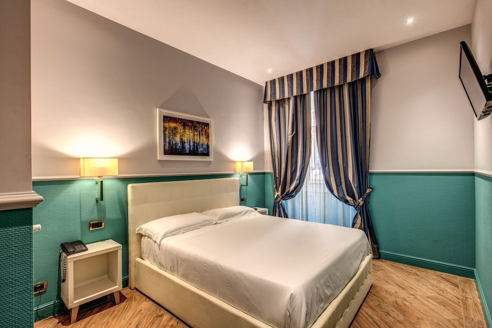 undefined Taormina 9